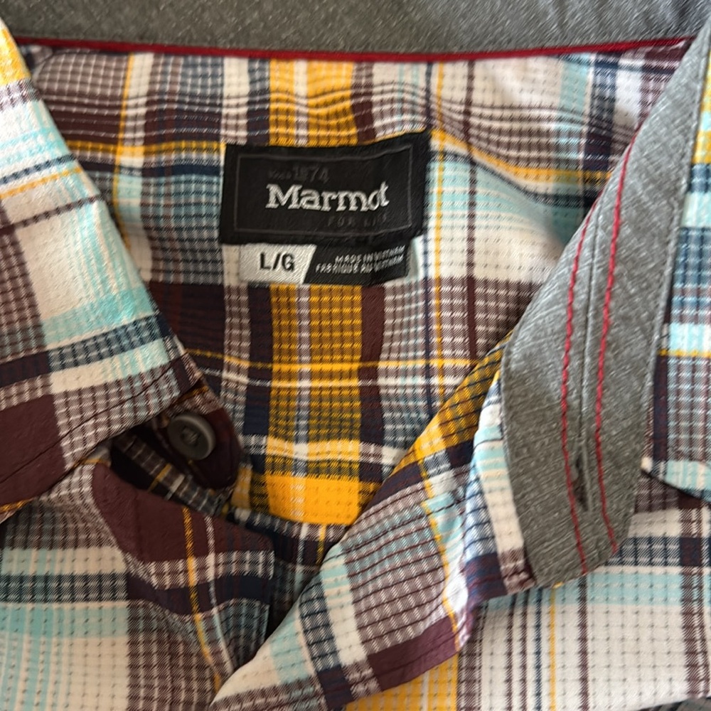 Marmot Men's Large Plaid Short Sleeve Shirt - Picture 2 of 3